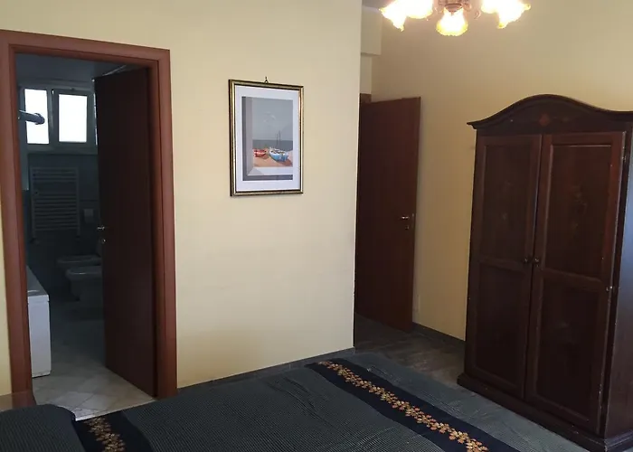 Appio Claudio לינה וארוחת בוקר